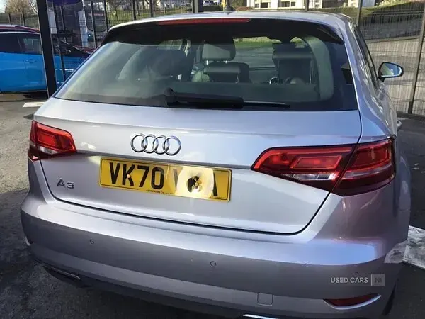 Used Audi A3 e-tron Advanced 2020 Silver Hatchback
