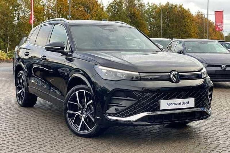 Used 2025 VW Tiguan SUV | £36,995 - Image 1/4
