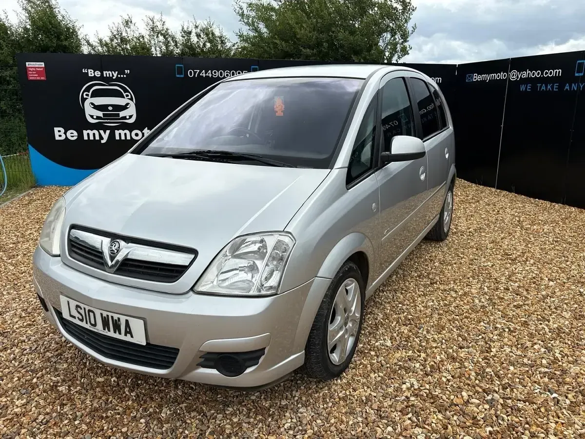 Used Vauxhall Meriva Active 2010 Silver MPV