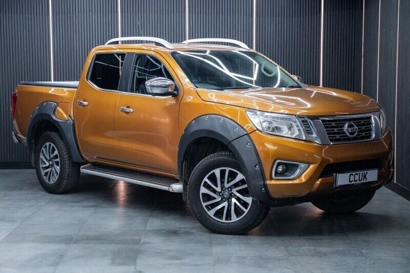 Yellow Used 2019 Nissan Navara S Pickup | £12,990 (Good price) - Image 1/4