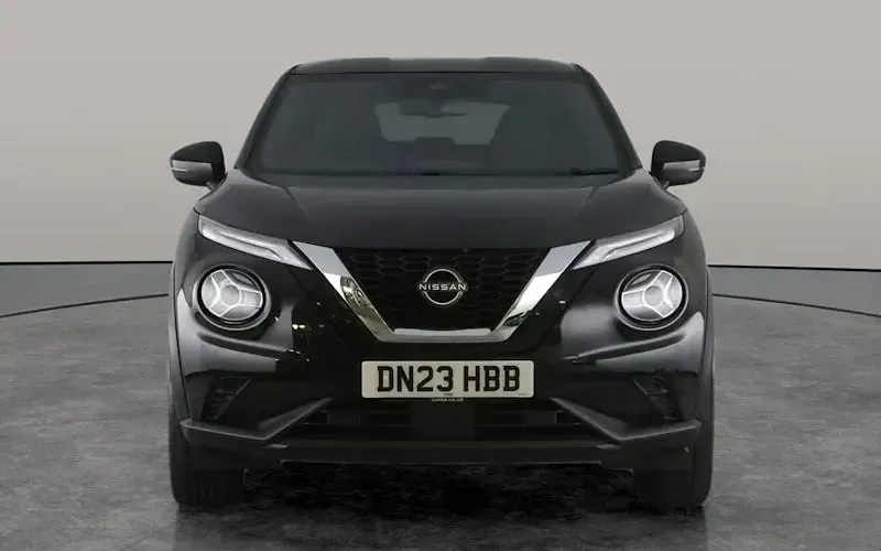 Used Nissan Juke N-Connecta 114 HP (83 kW) 2023 Black SUV