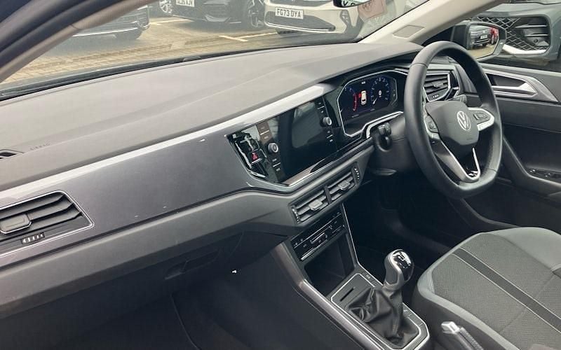 Used VW Polo Style 95 HP (69 kW) 2024 Hatchback