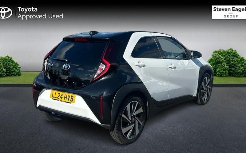Used Toyota Aygo X 72 HP (52 kW) 2025 SUV