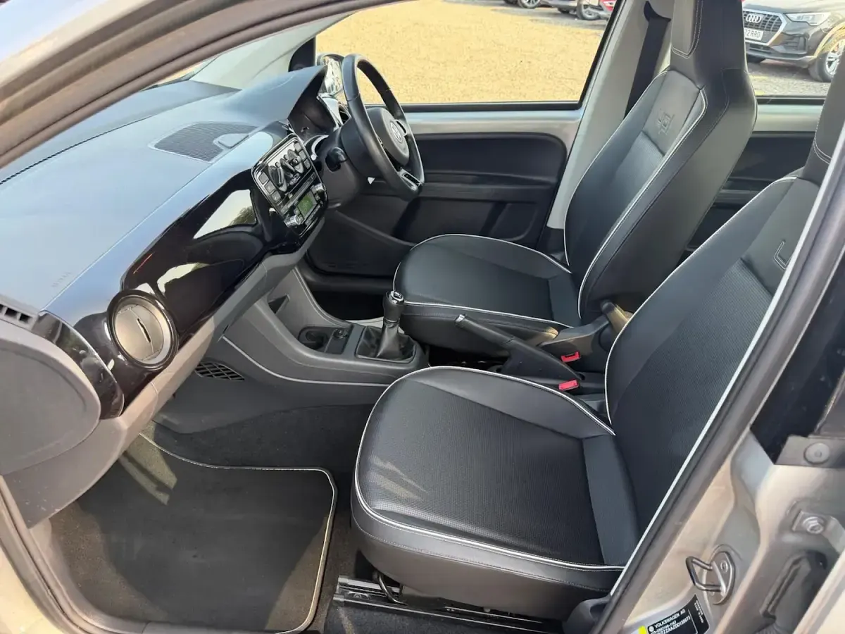 Used VW up! move up! 2013 Silver Hatchback