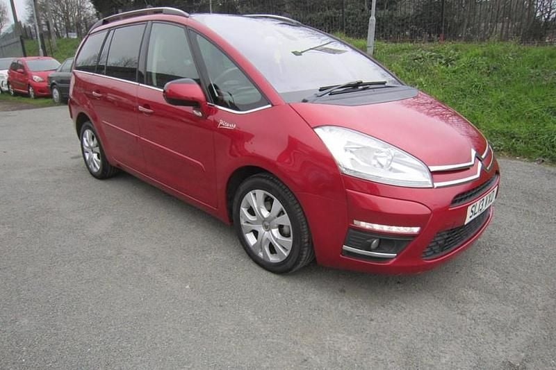 Used Citroën Grand C4 Picasso Platinum 2013 Red MPV