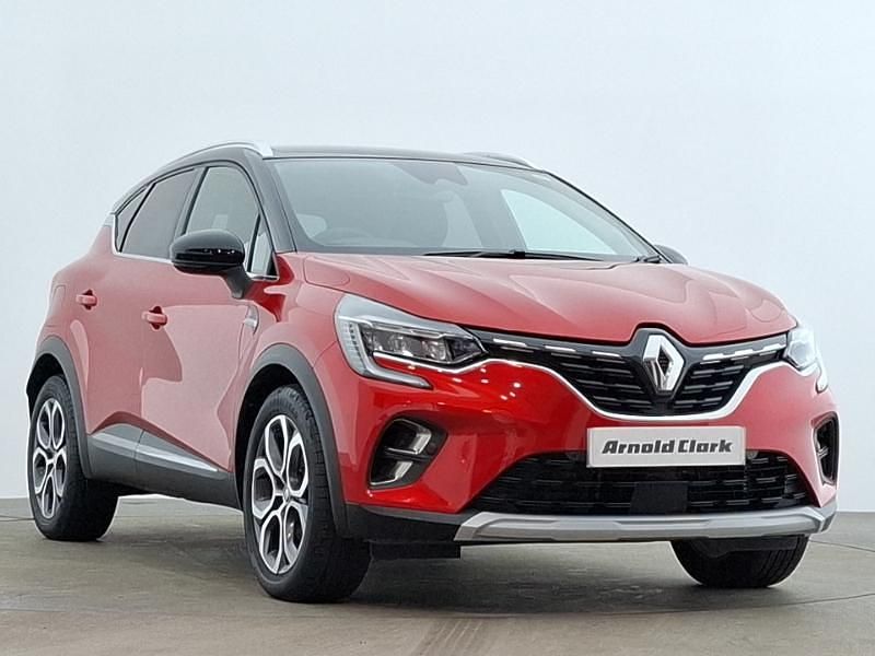 Red Used 2023 Renault Captur Techno SUV | £17,498 (Fair price) - Image 1/4