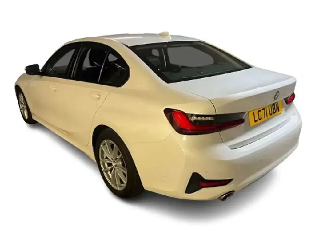 Used BMW 320 Performance 2021 White Sedan
