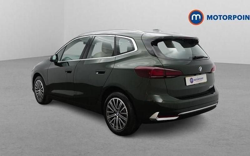 Used BMW 223 Active Tourer Luxury Line 204 HP (150 kW) 2025 MPV