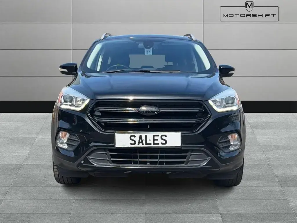Used Ford Kuga Titanium 180 HP (132 kW) 2017 Black SUV