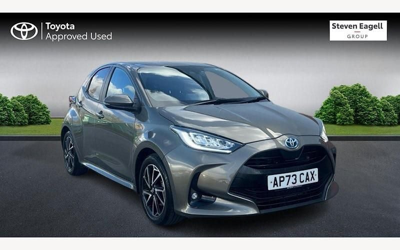 Used Toyota Yaris Hybrid Design 116 HP (85 kW) 2026 Hatchback