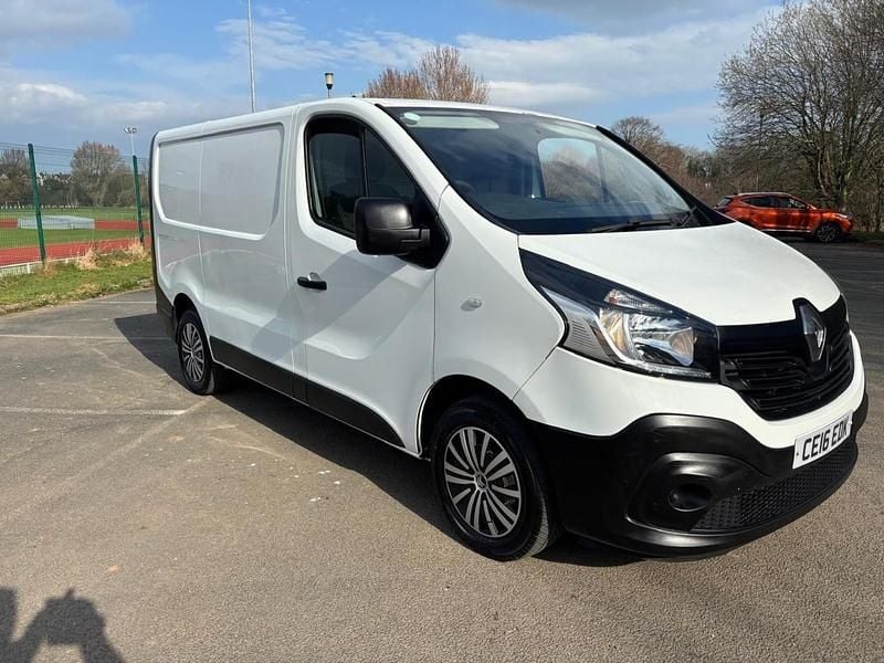 Used Renault Trafic Business 2016 White MPV