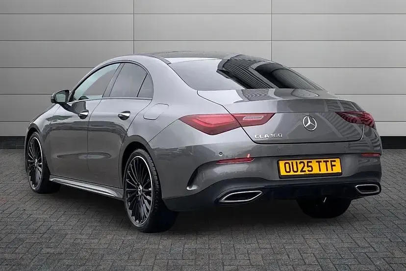 Used Mercedes CLA180 AMG Line Premium Plus 148 HP (108 kW) 2025 Grey Sedan