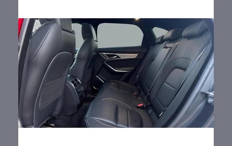 Used Jaguar F-Pace R-Dynamic 204 HP (150 kW) 2023 Red SUV