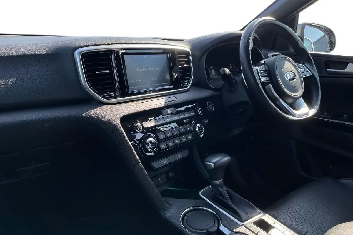Used Kia Sportage GT-Line 136 HP (100 kW) 2020 Silver SUV