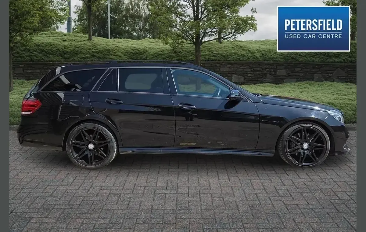 Used Mercedes E350 Premium 254 HP (186 kW) 2016 Black Estate