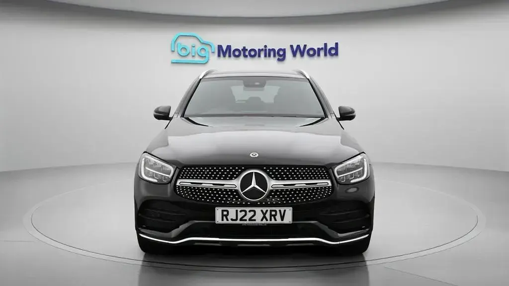 Used Mercedes GLC300e AMG line 2022 Black SUV