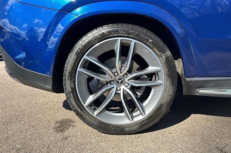 Used Mercedes GLE400 AMG Line Premium Plus 330 HP (242 kW) 2021 Blue Estate