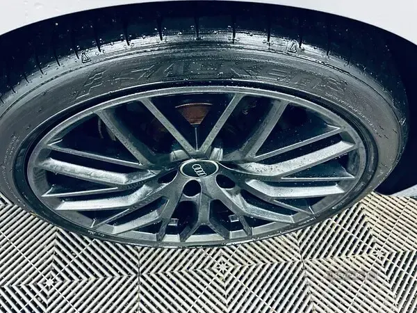 Used Audi A5 Black Edition 190 HP (139 kW) 2015 Silver Coupe