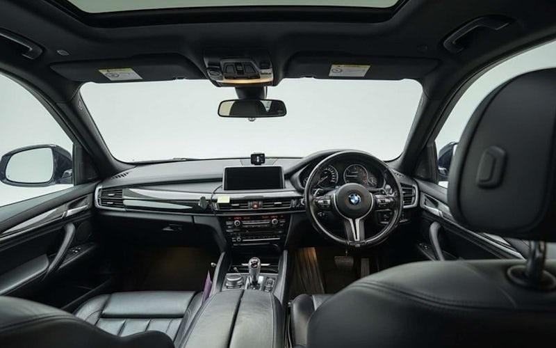 Used BMW X5 M Basis 575 HP (422 kW) 2018 Blue SUV