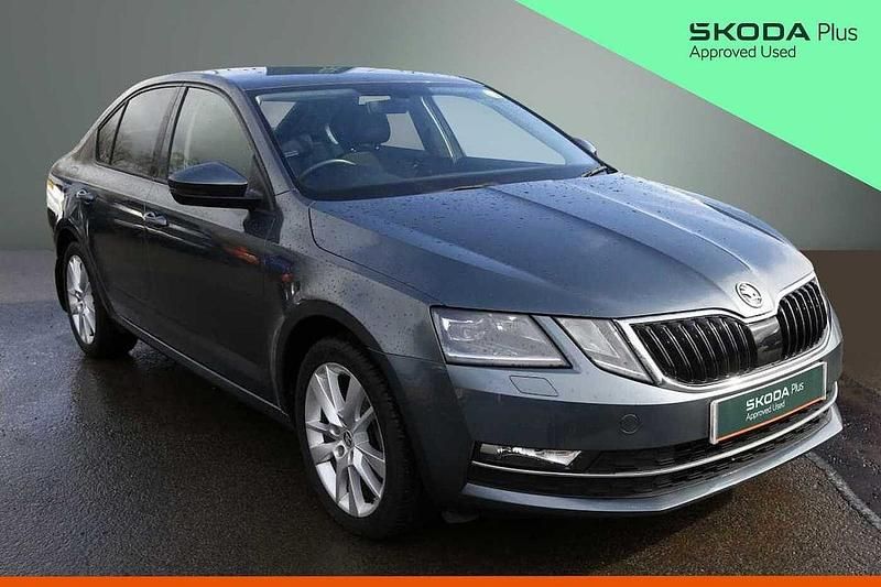 Used Skoda Octavia SE L 147 HP (108 kW) 2019 Quartz grey metallic Hatchback