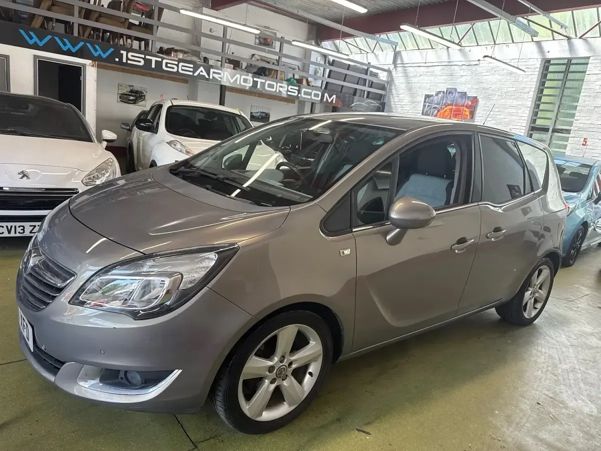 Used Vauxhall Meriva 2014 Brown MPV