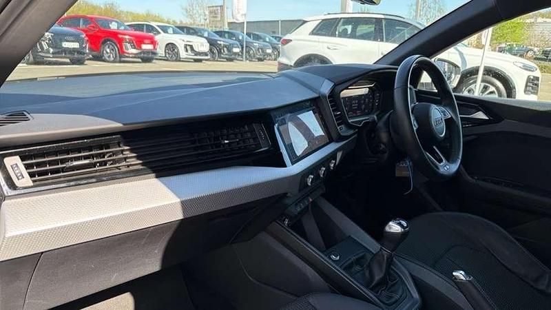 Begagnad Audi A1 S-Line 2023 SUV