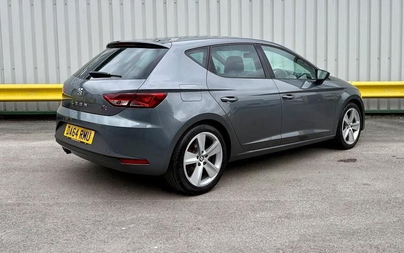 Used Seat Leon FR 184 HP (135 kW) 2016 Hatchback