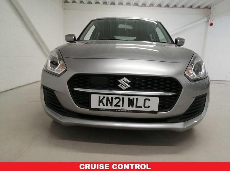 Used Suzuki Swift SZ-L 83 HP (61 kW) 2021 Silver Hatchback