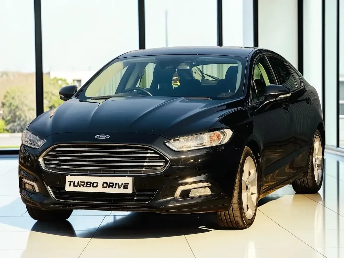 Used Ford Mondeo Titanium 180 HP (132 kW) 2017 Black Hatchback