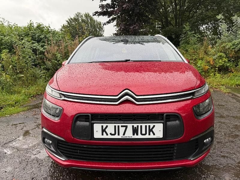 Red Used 2017 Citroën Grand C4 Picasso Feel MPV | £4,495 (Super price) - Image 1/4
