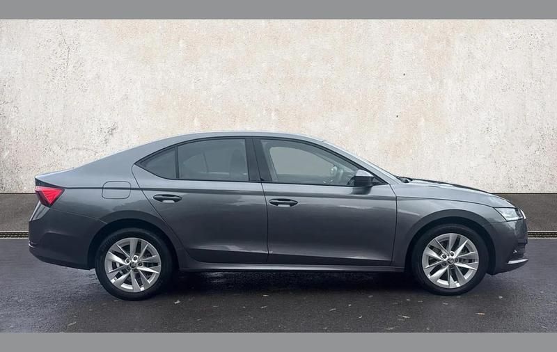 Used Skoda Octavia SE Technology 201 HP (147 kW) 2024 Grey Hatchback