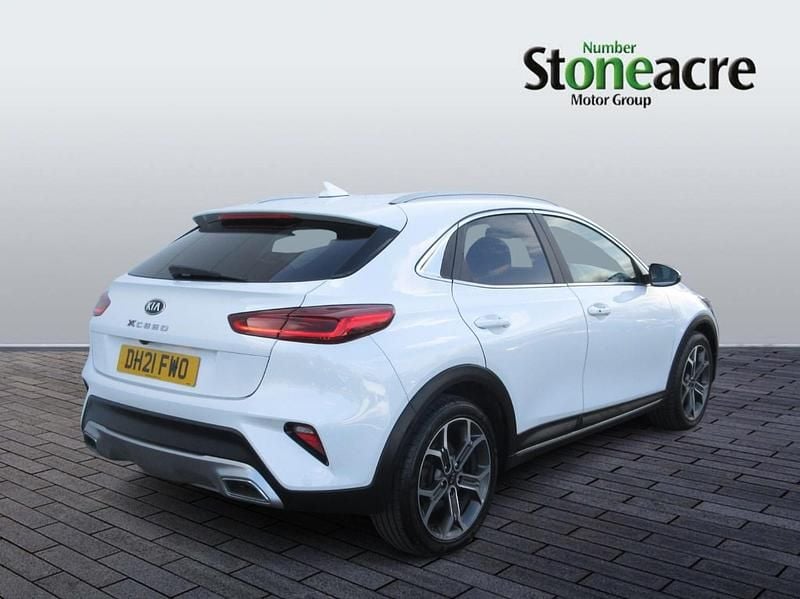 Used Kia XCeed 118 HP (86 kW) 2021 White SUV