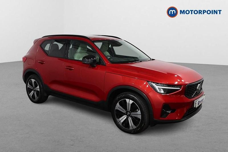 Red Used 2022 Volvo XC40 Ultimate SUV | £25,899 (Good price) - Image 1/4