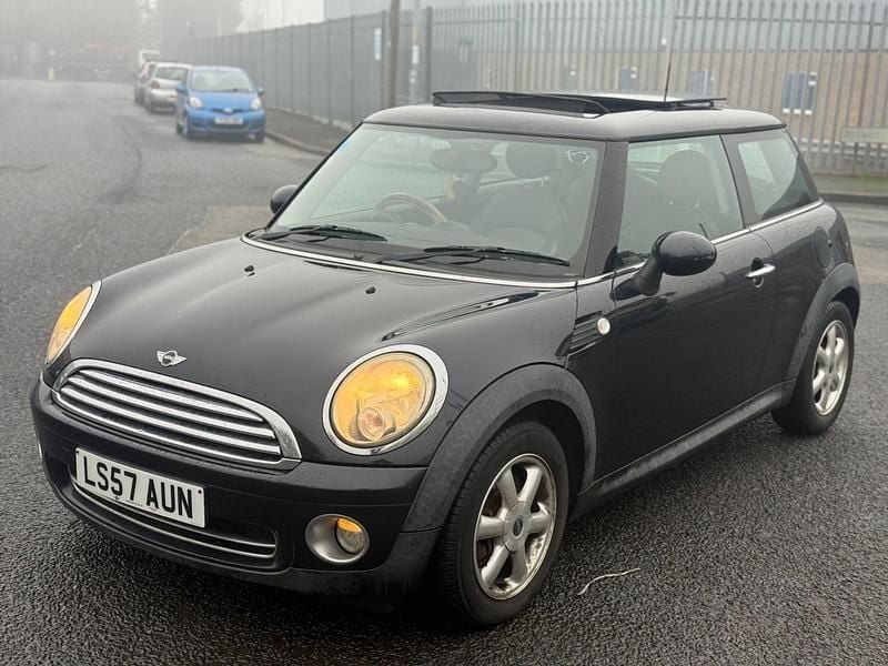 Black Used 2007 Mini ONE Hatch Hatchback | £3,950 (Fair price) - Image 1/4