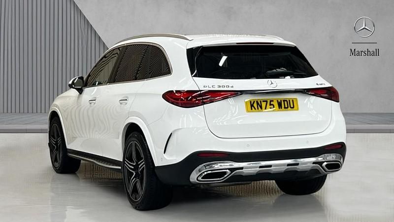 Used Mercedes GLC300 AMG 333 HP (244 kW) 2025 White Coupe