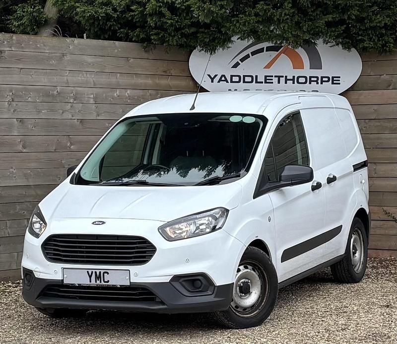 Used Ford Transit 2020 White Sedan