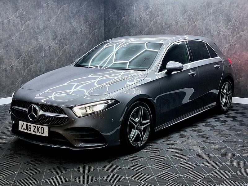 Used Mercedes A180 AMG Line Premium 116 HP (85 kW) 2018 Grey Hatchback