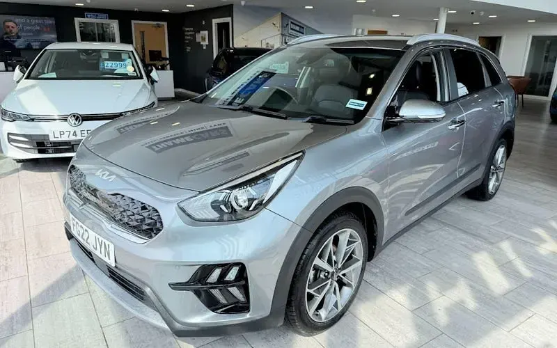 Gebraucht Kia Niro 141 PS (103 kW) 2022 SUV