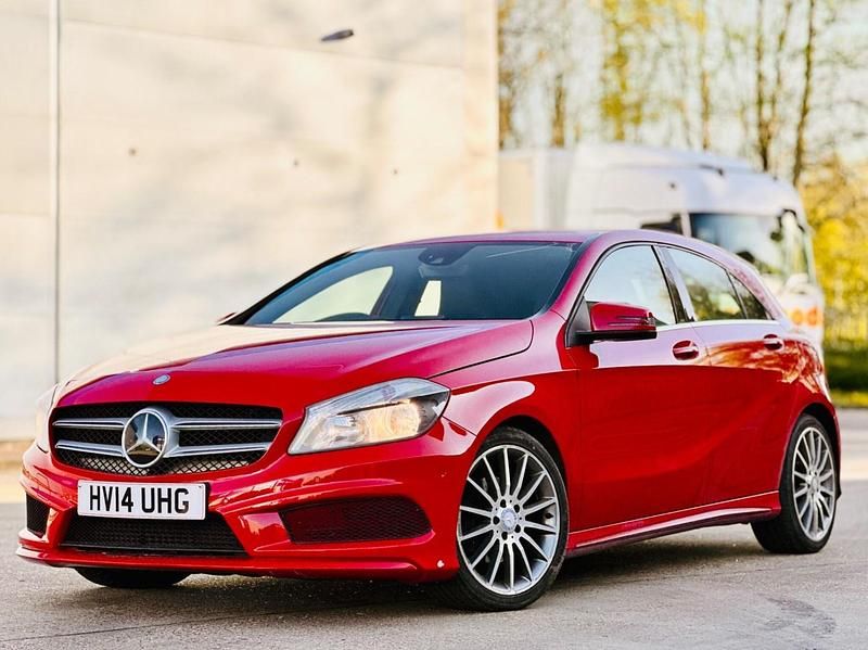 Used Mercedes A200 AMG 136 HP (100 kW) 2014 Red Hatchback