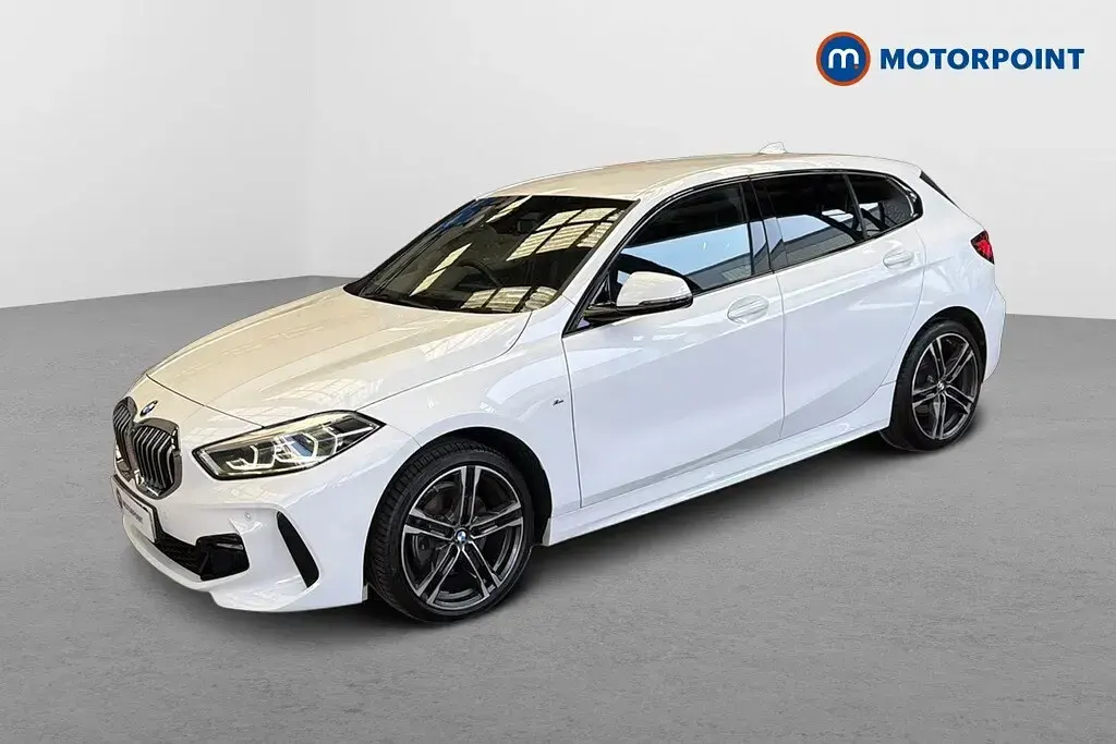Used BMW 118 M Sport 136 HP (100 kW) 2024 White Hatchback