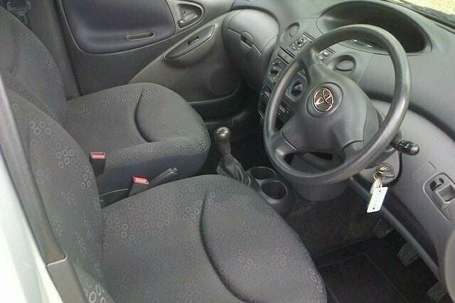 Used Toyota Yaris 2005 Hatchback