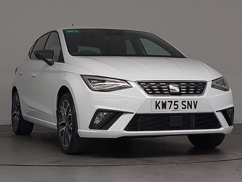 New Seat Ibiza XCELLENCE 95 HP (69 kW) 2025 White Hatchback