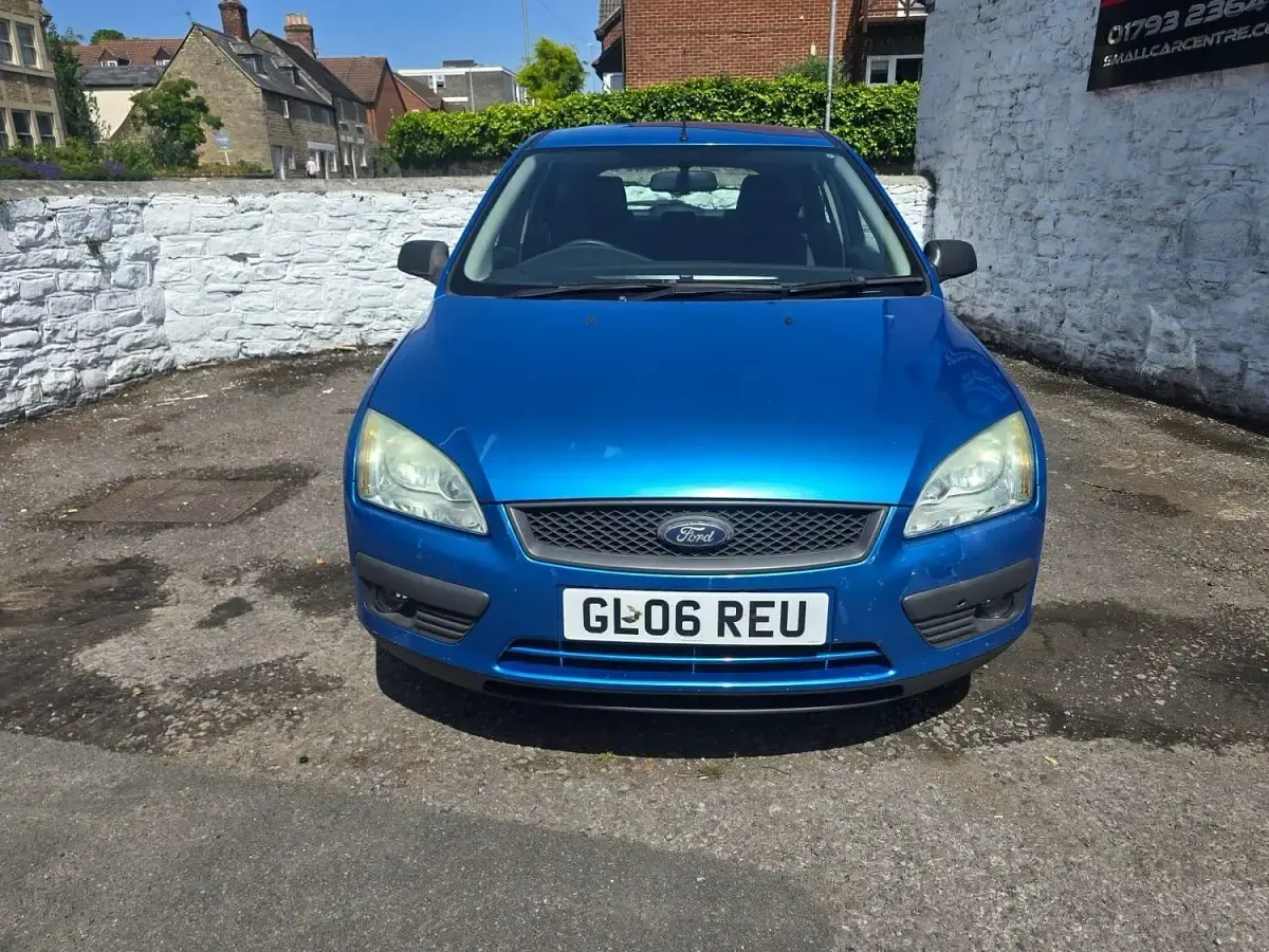 Used Ford Focus Sport 100 HP (73 kW) 2006 Blue Hatchback