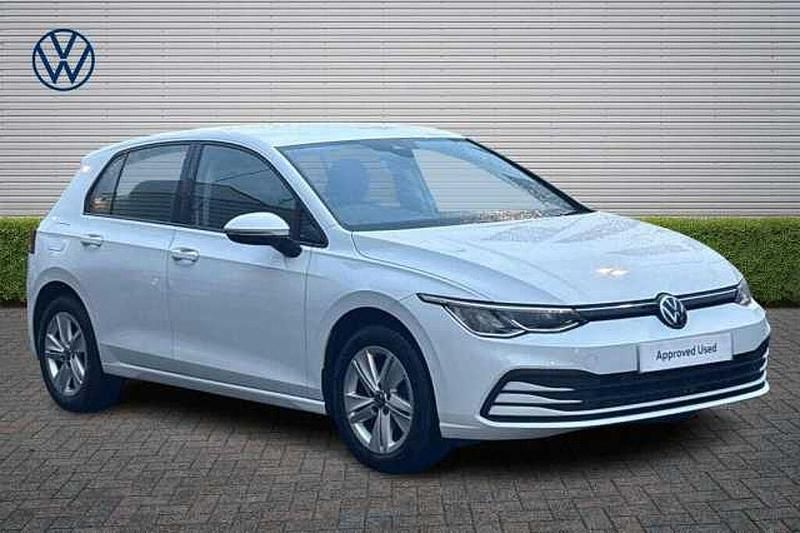 Used VW Golf VIII 130 HP (95 kW) 2023