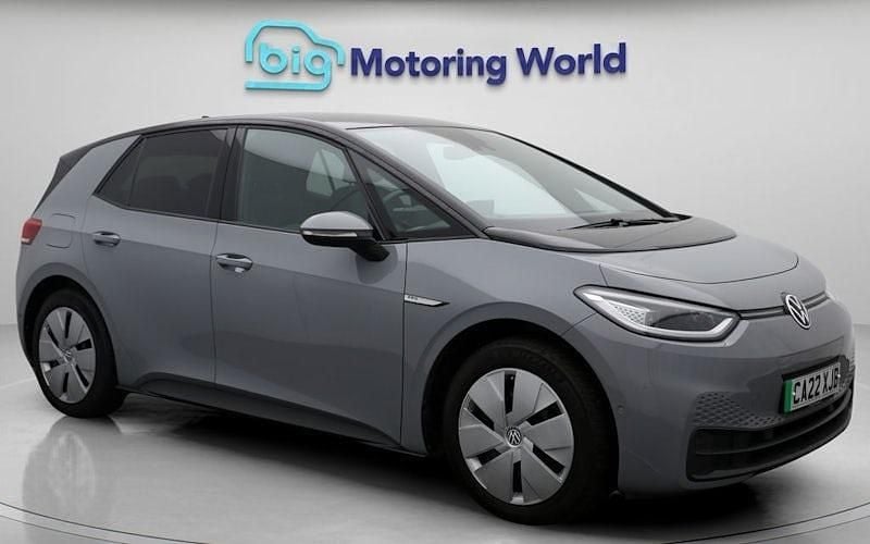 Used 2022 VW ID.3 Pro Performance Hatchback | £15,300 (Fair price) - Image 1/4