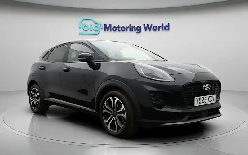Usado Ford Puma Titanium 125 HP (91 kW) 2025 Preto SUV