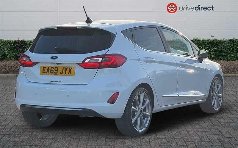 Used Ford Fiesta Vignale 101 HP (74 kW) 2019 White Hatchback