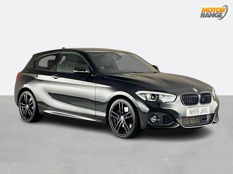 Black Used 2019 BMW 118 Efficient Dynamics Hatchback | £16,895 (Fair price) - Image 1/4