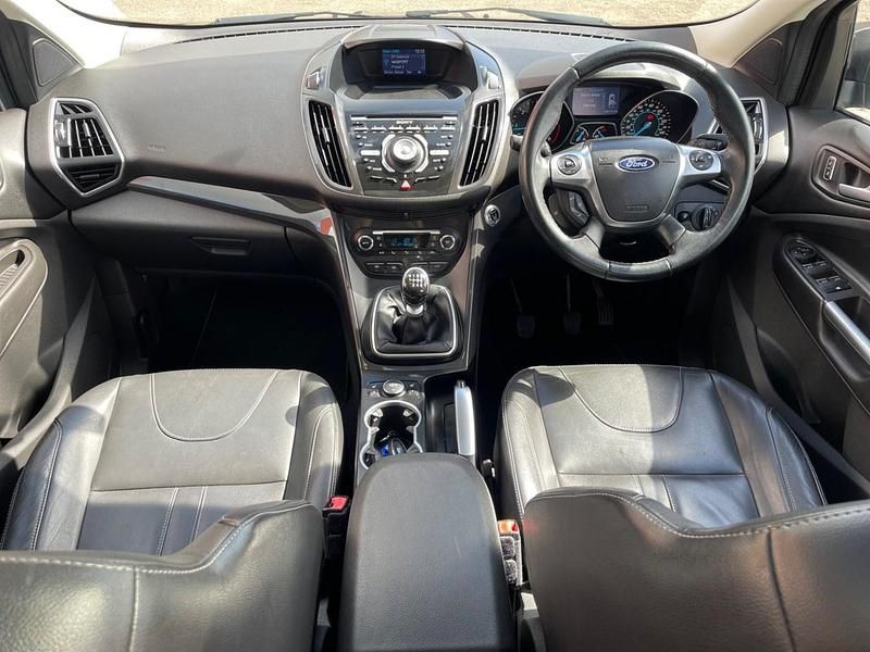 Begagnad Ford Kuga Titanium X 2015 Grå SUV