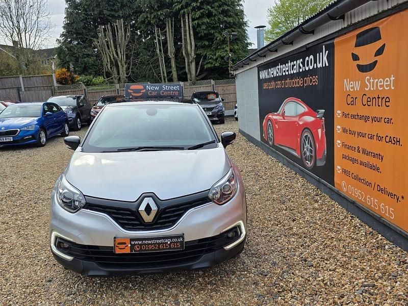 Second-hand Renault Captur Iconic 2019 Negru SUV